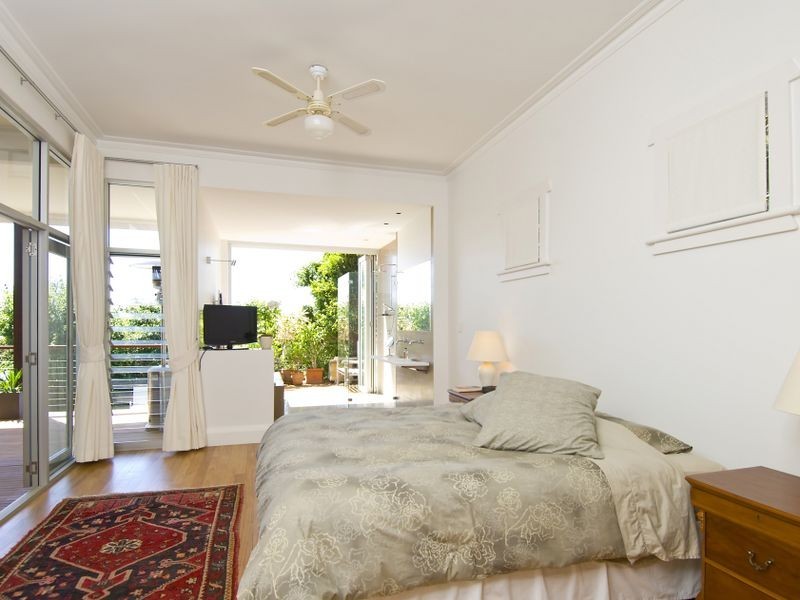 17 Middle Head Road, Mosman NSW 2088