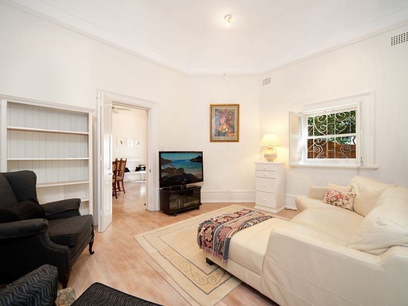 2/46 Carabella Street, Kirribilli NSW 2061