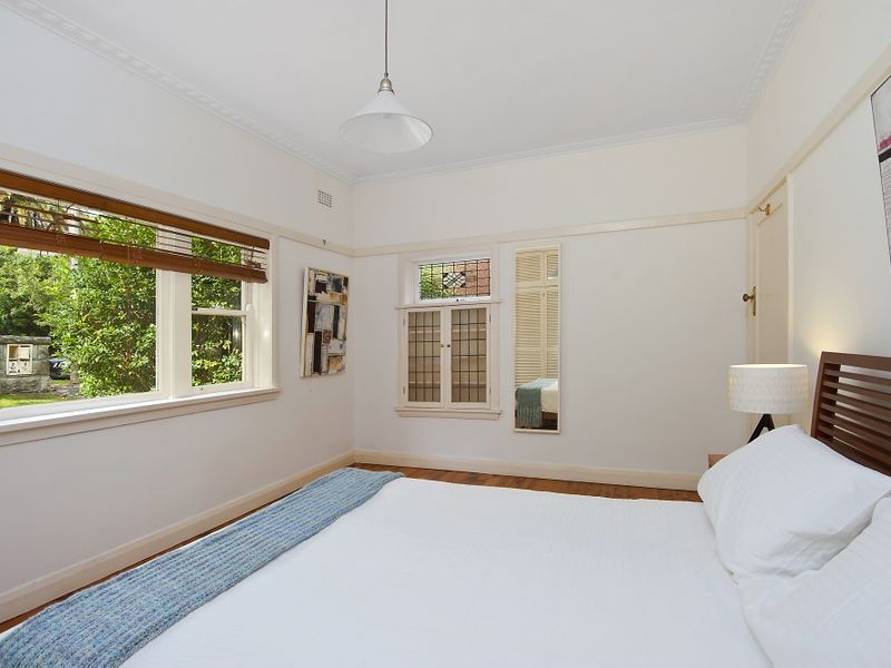 2/11 Bapaume Road, Mosman NSW 2088