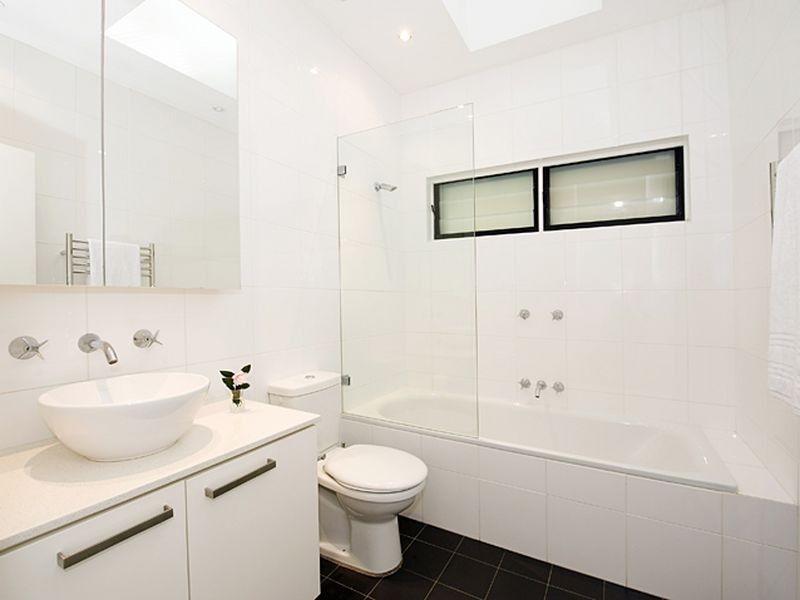 2/23 Bogota Avenue, Neutral Bay NSW 2089