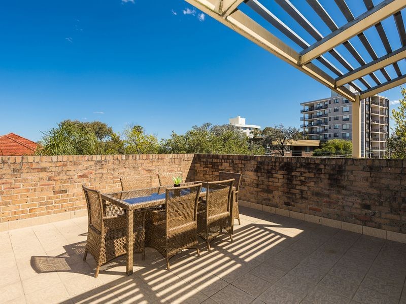 13/143 Ben Boyd Road, Neutral Bay NSW 2089