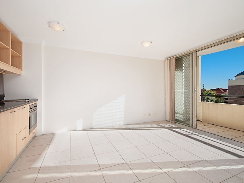 9/19A Young Street, Neutral Bay NSW 2089