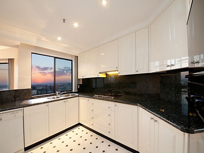 2102/37 Glen Street, Milsons Point NSW 2061