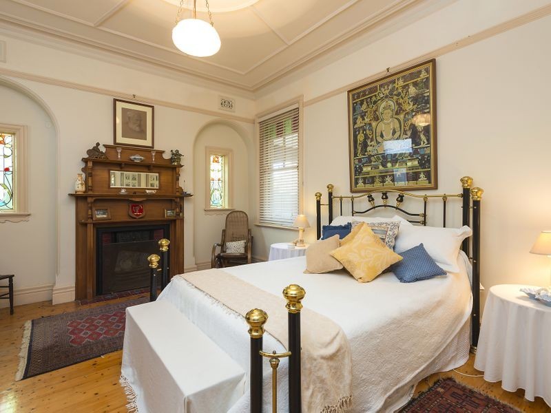 33 Hale Road, Mosman NSW 2088