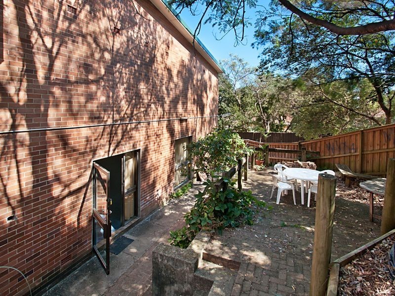 1/3 The Postern, Castlecrag NSW 2068