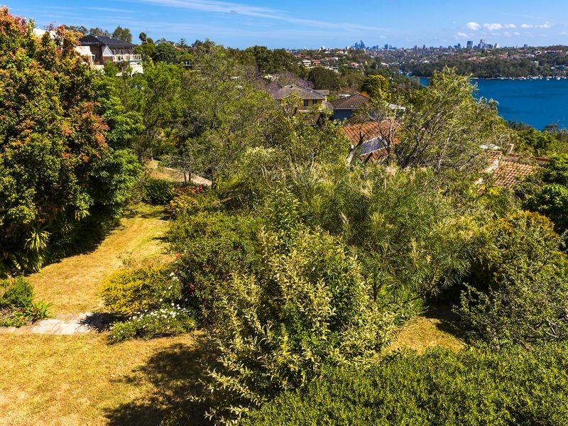 7 Gurney Crescent, Seaforth NSW 2092