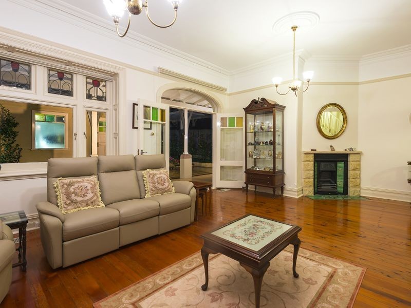 15 Noble Street, Mosman NSW 2088