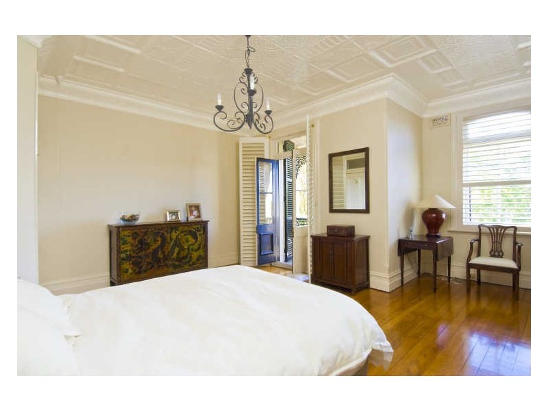 108 Carabella Street, Kirribilli NSW 2061