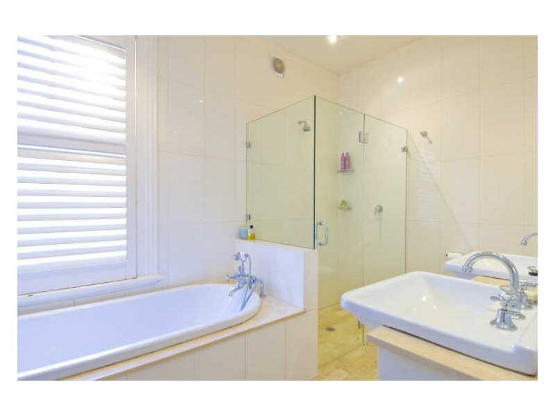 108 Carabella Street, Kirribilli NSW 2061