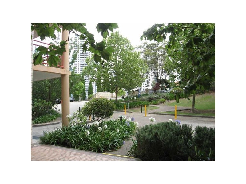 24/15 Herbert Street, St Leonards NSW 2065