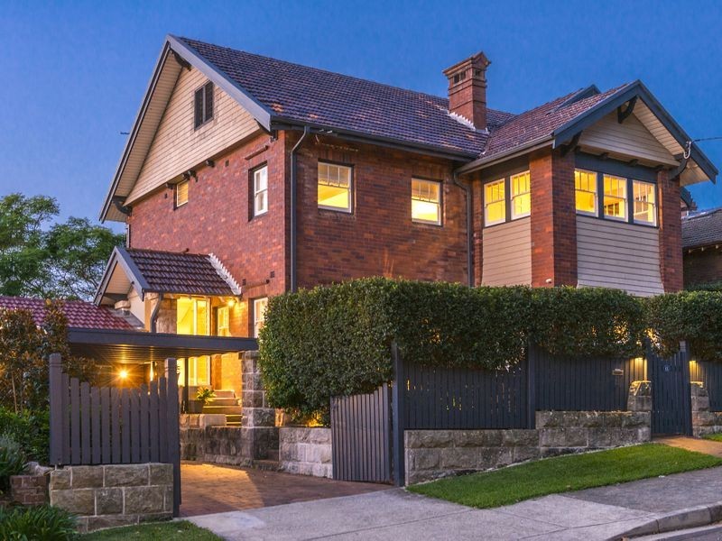 11 Whiting Beach Road, Mosman NSW 2088