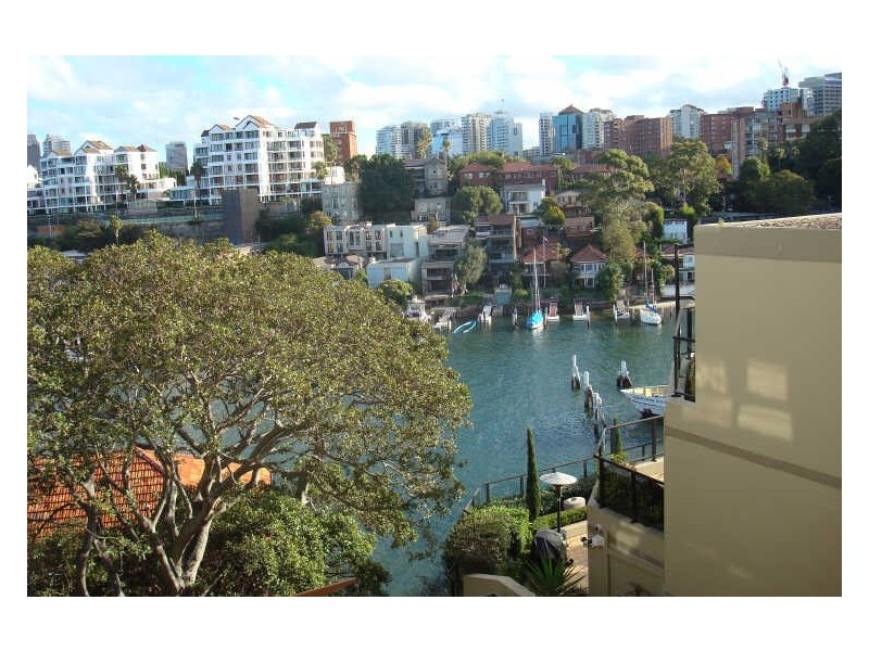 4/4 Ben Boyd Road, Neutral Bay NSW 2089