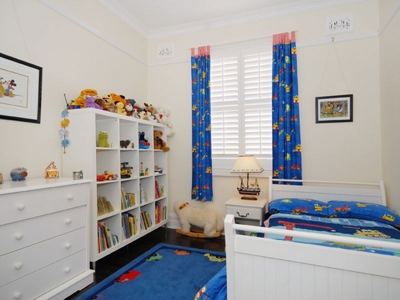 4 Holdsworth Avenue, St Leonards NSW 2065