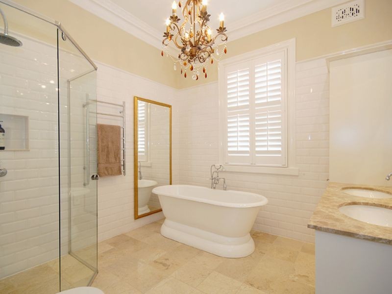4 Holdsworth Avenue, St Leonards NSW 2065