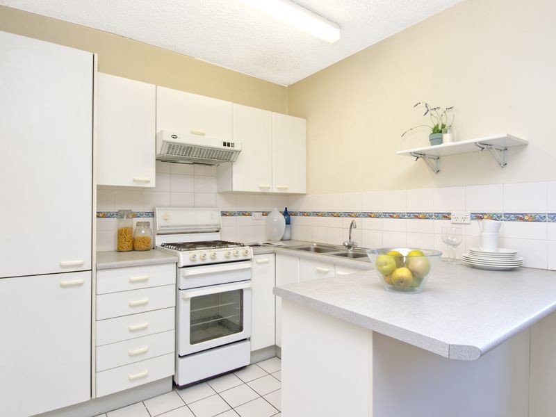 16/21 East Crescent Street, Mcmahons Point NSW 2060