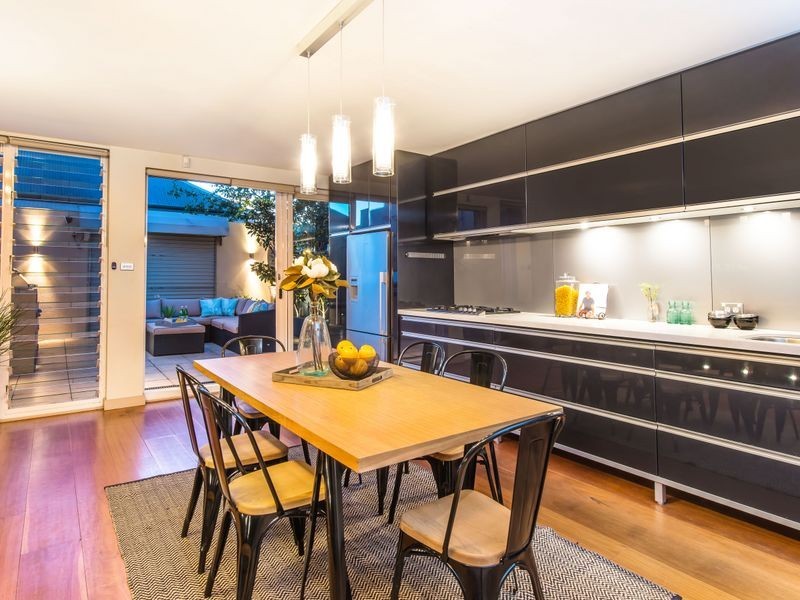 222 West Street, Crows Nest NSW 2065