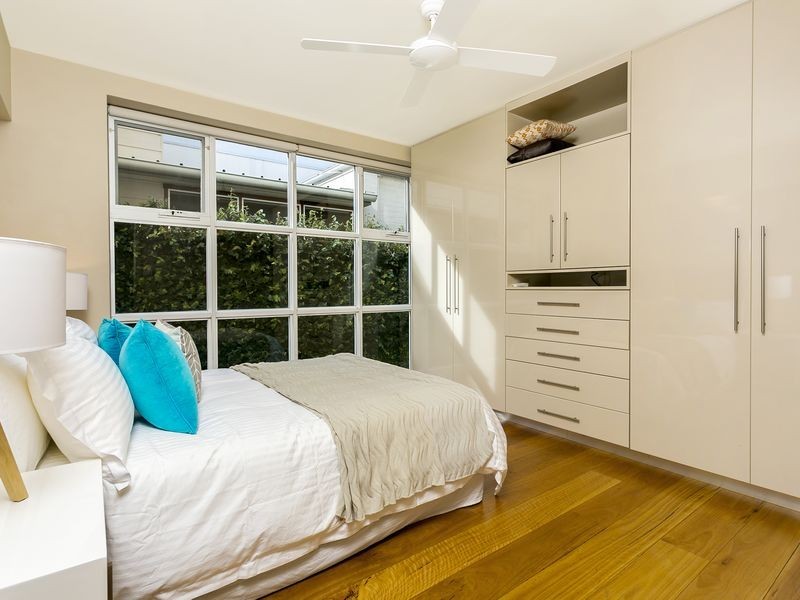 222 West Street, Crows Nest NSW 2065