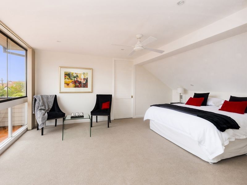 2 Effingham Street, Mosman NSW 2088