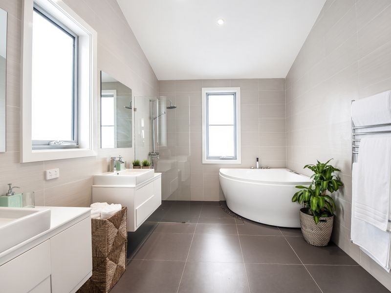 82 Macmillan Street, Seaforth NSW 2092