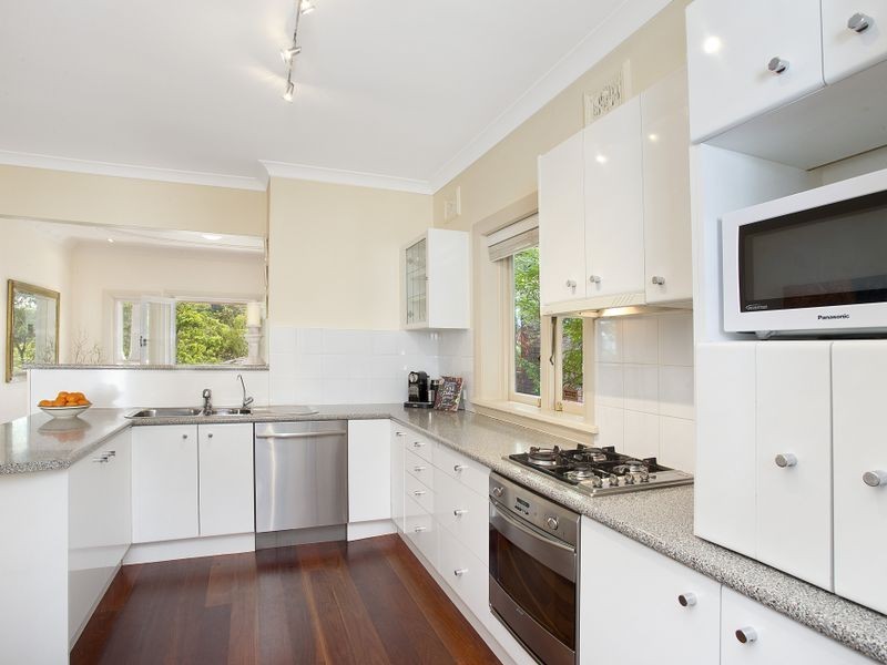 5 Cowdroy Avenue, Cammeray NSW 2062