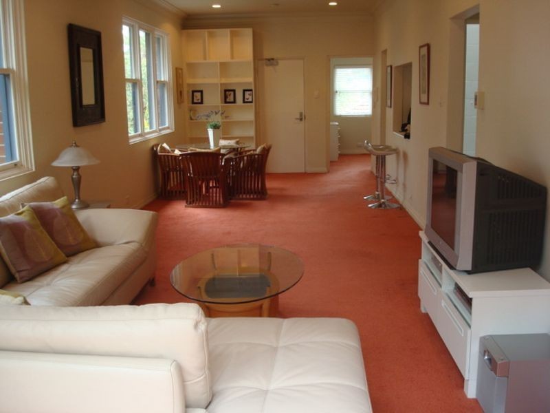 2/18 Warwick Avenue, Cammeray NSW 2062