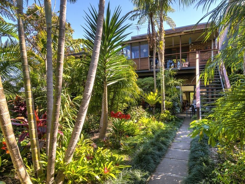 A & B & Flat/161 Eastern Valley Way, Middle Cove NSW 2068