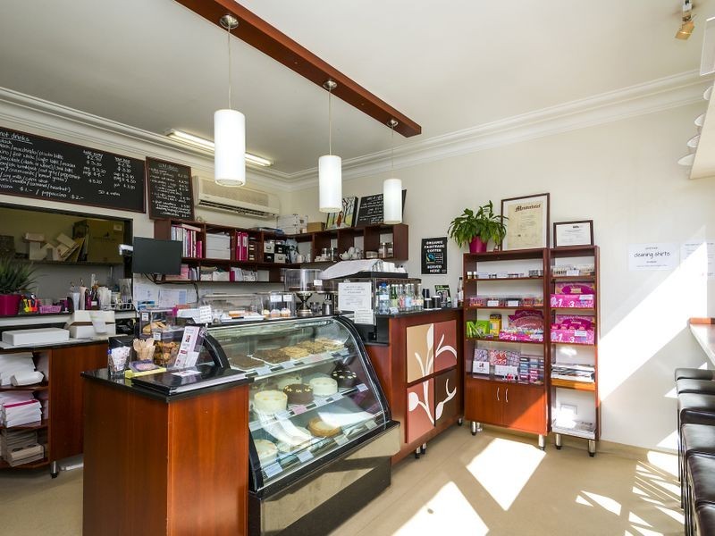 A & B & Flat/161 Eastern Valley Way, Middle Cove NSW 2068