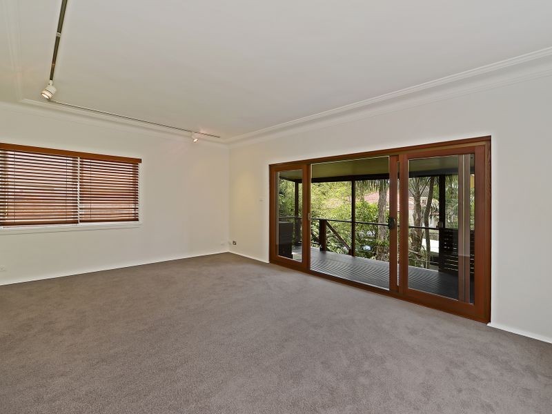 A & B & Flat/161 Eastern Valley Way, Middle Cove NSW 2068