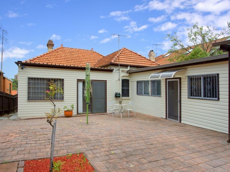 8 Lumsden Street, Cammeray NSW 2062