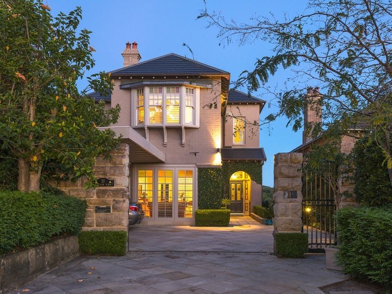 11 Raglan Street, Mosman NSW 2088