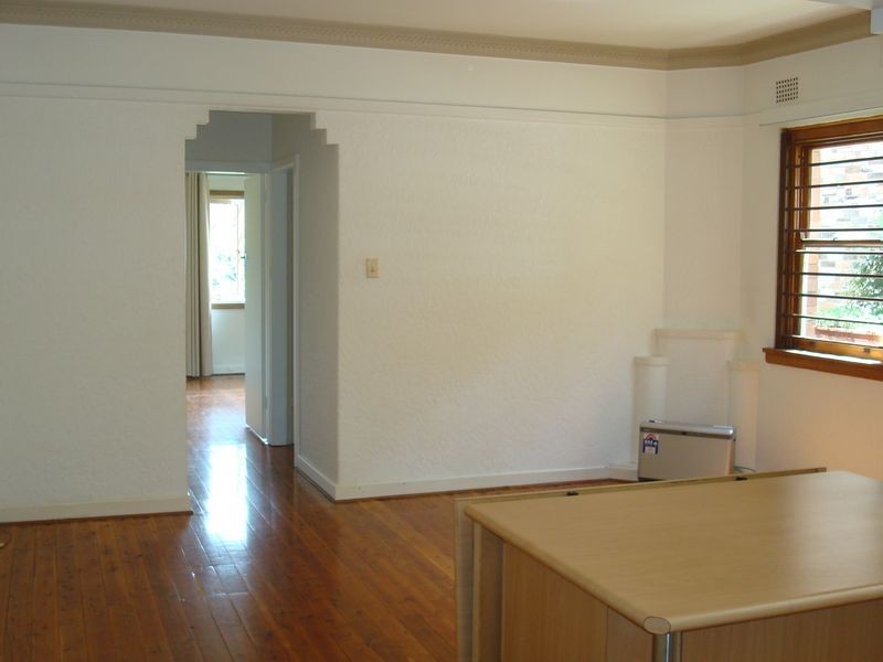 1/4 Bradley Ave, Kirribilli NSW 2061