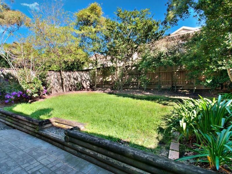 11a Hallstrom Place, Mona Vale NSW 2103