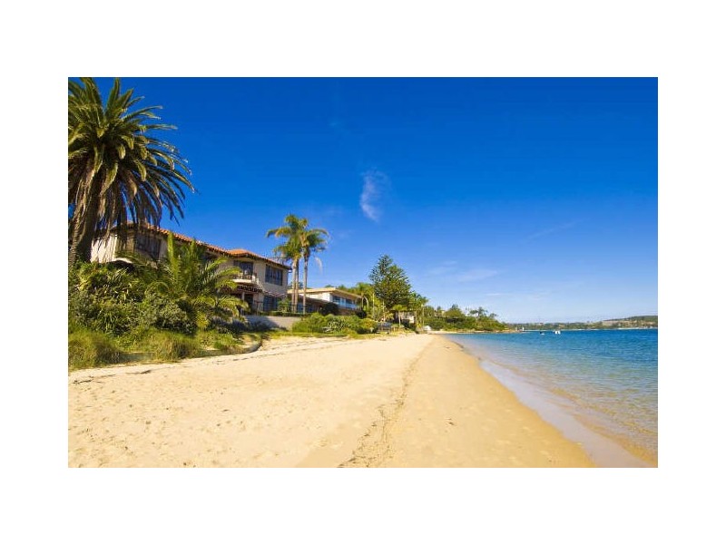 31 Monash Crescent, Clontarf NSW 2093