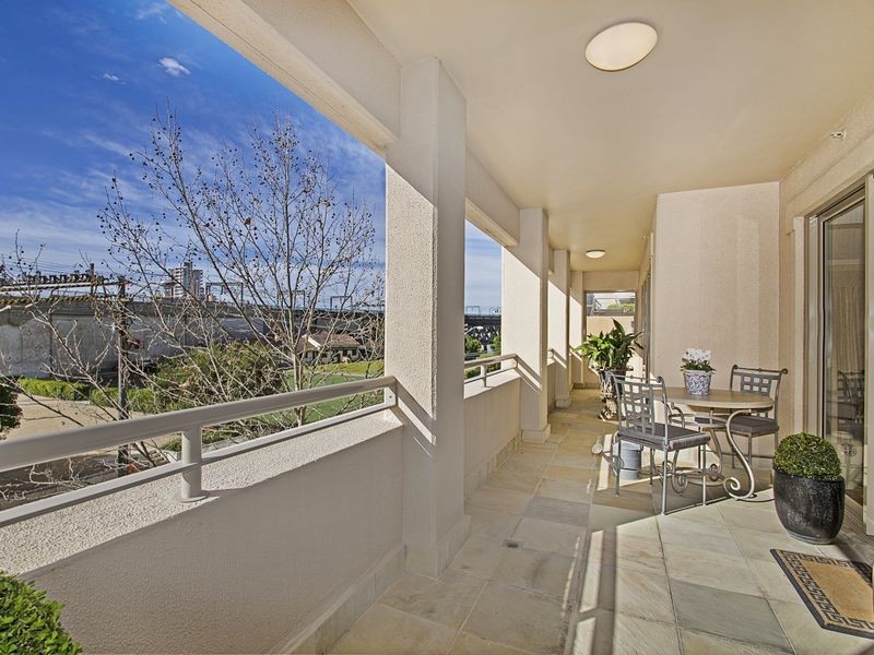 9D/70-72 Alfred Street, Milsons Point NSW 2061