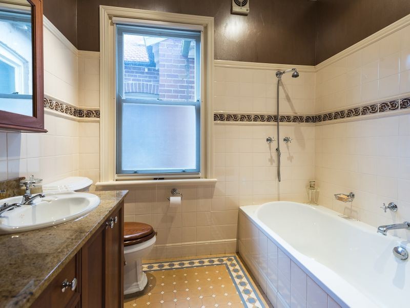 127 Carabella Street, Kirribilli NSW 2061