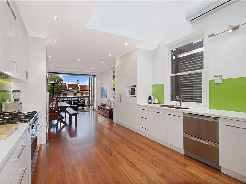 Walker Street, Lavender Bay NSW 2060