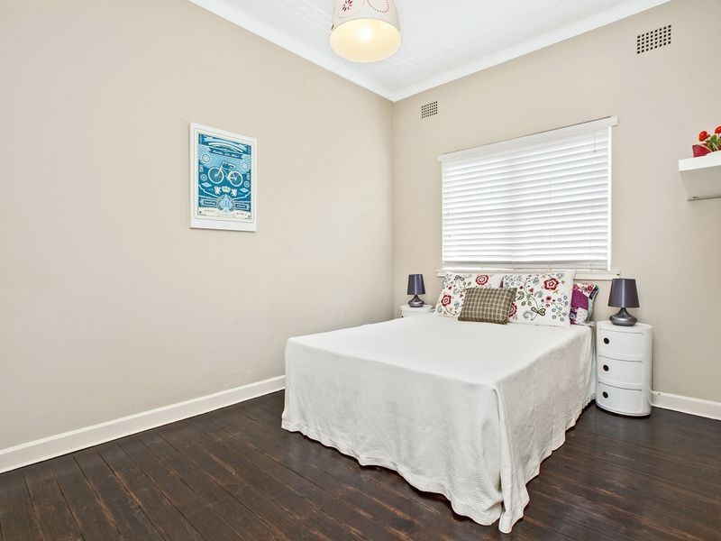 11 Barwon Road, Lane Cove NSW 2066