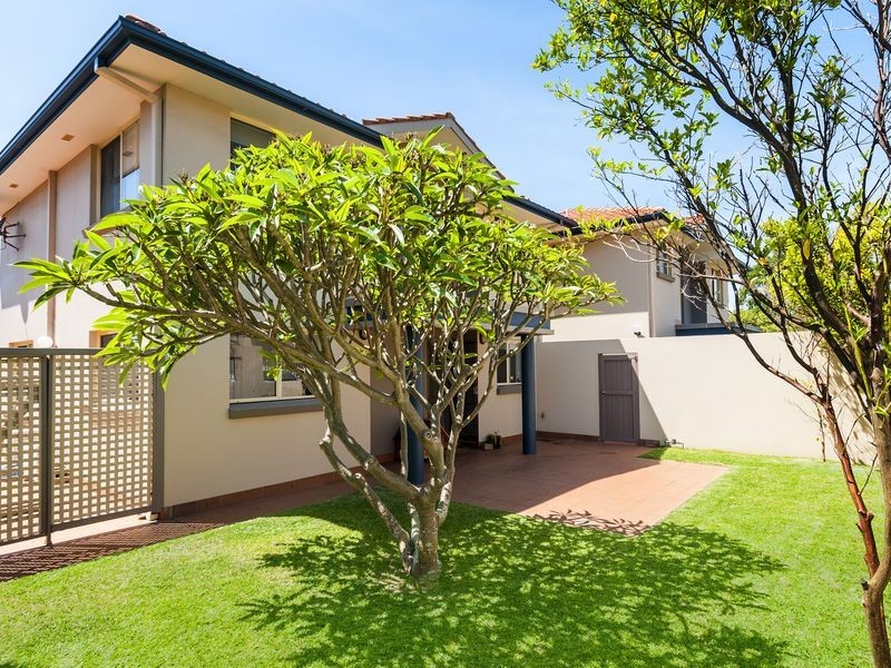 2/17 Royalist Road, Mosman NSW 2088