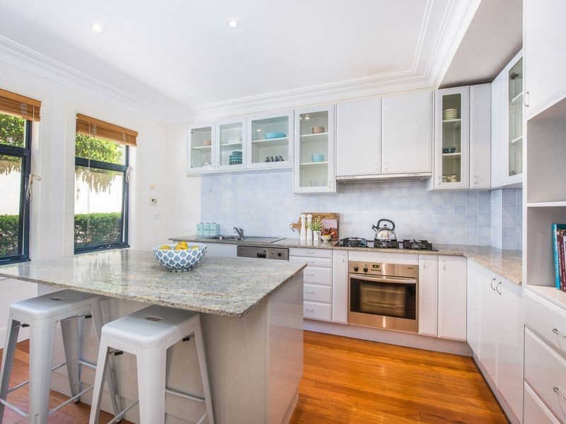 2/11 Moodie Street, Cammeray NSW 2062