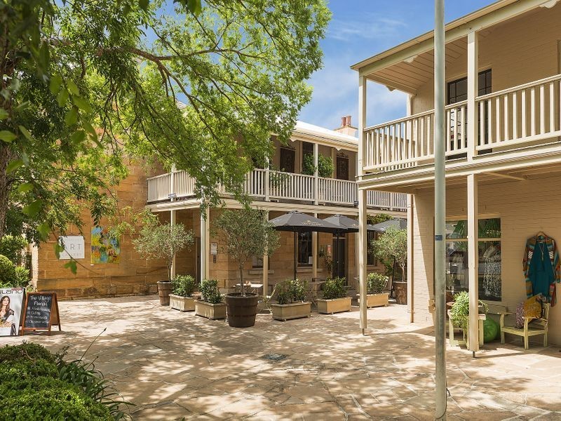 37 Alexandra Street, Hunters Hill NSW 2110