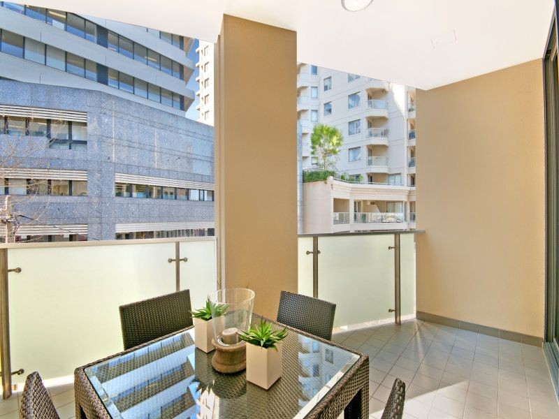 706/8 Glen Street, Milsons Point NSW 2061