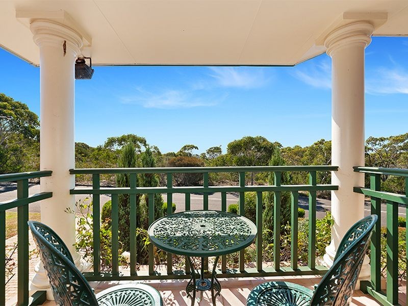 27 Lady Penrhyn Drive, Beacon Hill NSW 2100