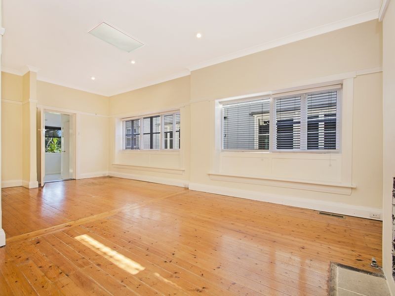 132 Spit Road, Mosman NSW 2088