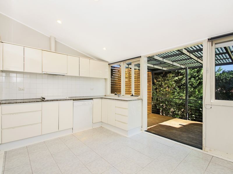 132 Spit Road, Mosman NSW 2088