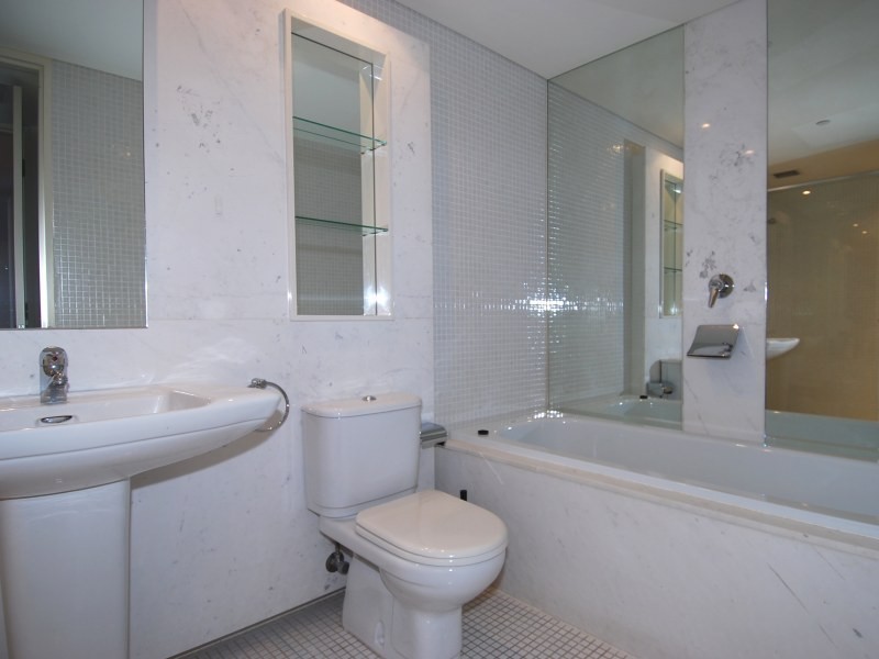 703/30 Glen Street, Milsons Point NSW 2061