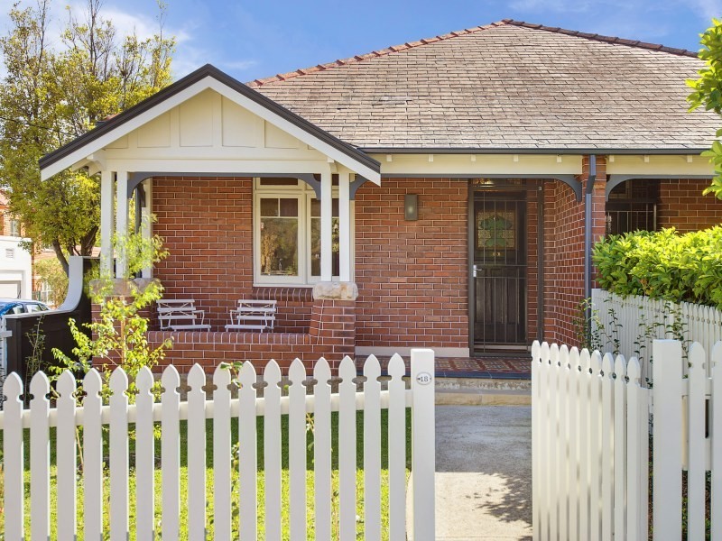 18 Ben Boyd Road, Neutral Bay NSW 2089