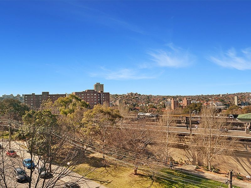 1608/30 Glen Street, Milsons Point NSW 2061