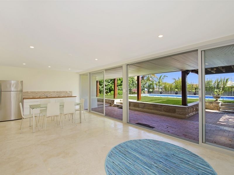 17 Middle Head Road, Mosman NSW 2088