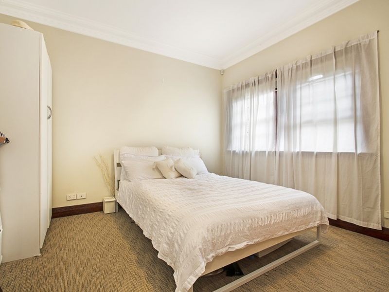 2/21 Montpelier Street, Neutral Bay NSW 2089