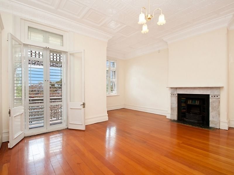 100 Carabella Street, Kirribilli NSW 2061